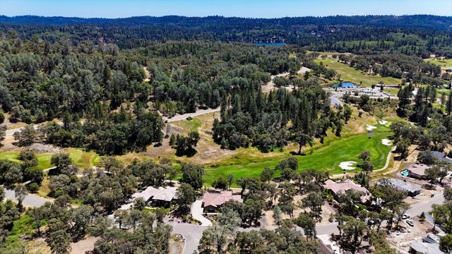 13056 Austin Forest Cir, Auburn, CA 95602