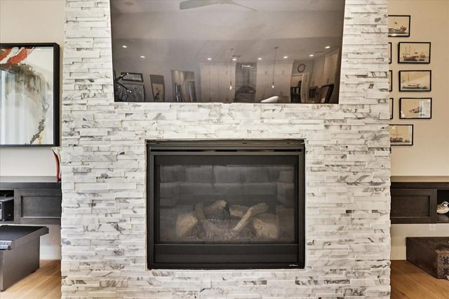 13056 Austin Forest Cir, Auburn, CA 95602