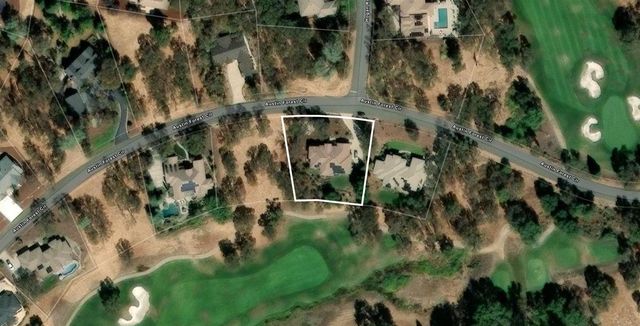 13056 Austin Forest Cir, Auburn, CA 95602