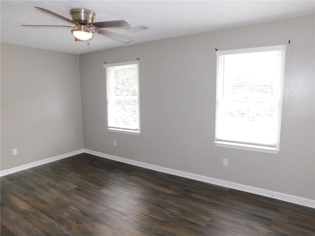 2775 New South Drive, Marietta, GA 30066