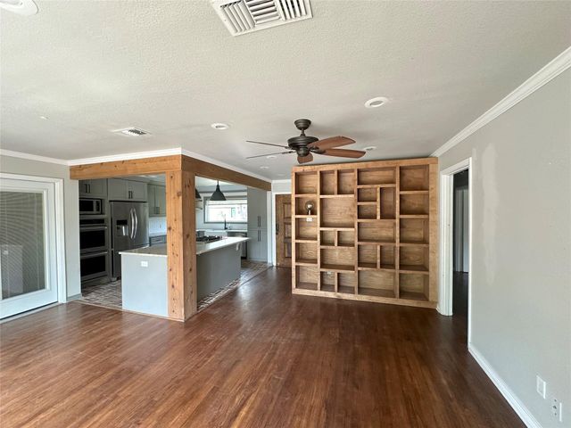 4709 Lido Lane, Houston, TX 77092