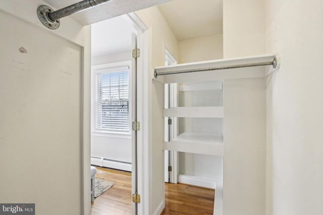 205 N ABERDEEN AVE, Wayne, PA 19087