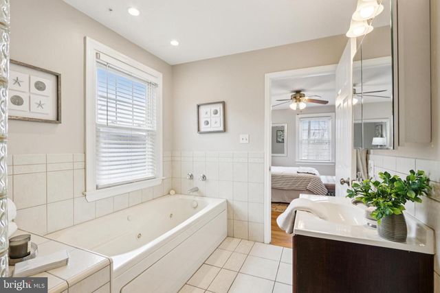 205 N ABERDEEN AVE, Wayne, PA 19087