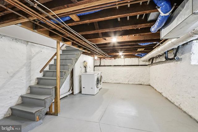 205 N ABERDEEN AVE, Wayne, PA 19087