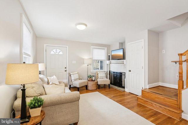 205 N ABERDEEN AVE, Wayne, PA 19087