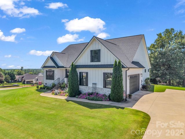 718 Tinsberry Lane, Inman, SC 29349