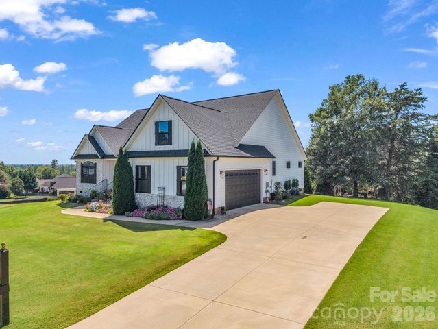 718 Tinsberry Lane, Inman, SC 29349