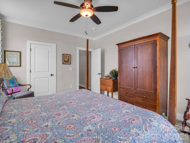 718 Tinsberry Lane, Inman, SC 29349
