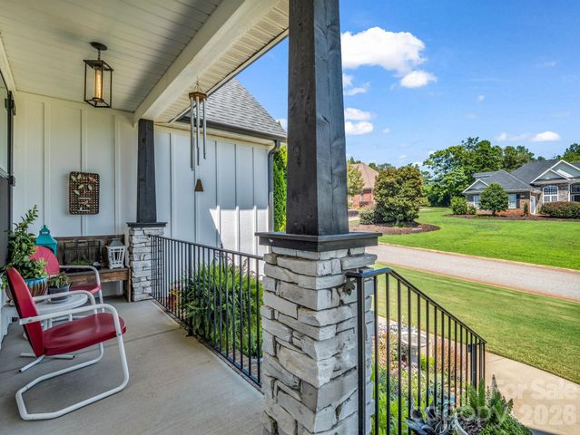 718 Tinsberry Lane, Inman, SC 29349