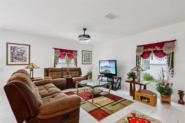 356 LOCH COURT, Davenport, FL 33837