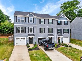 221 Brooklane Court, Easley, SC 29642