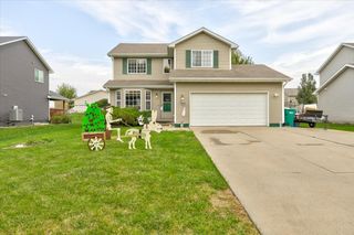504 N 15th Street, Indianola, IA 50125