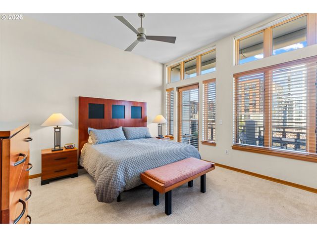 1030 Nw JOHNSON St 611, Portland, OR 97209