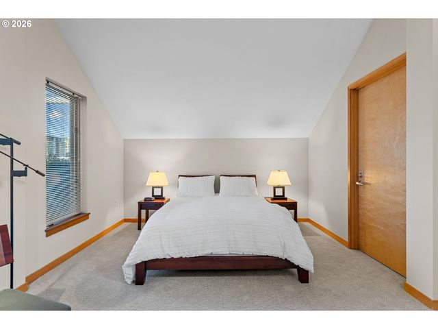 1030 Nw JOHNSON St 611, Portland, OR 97209