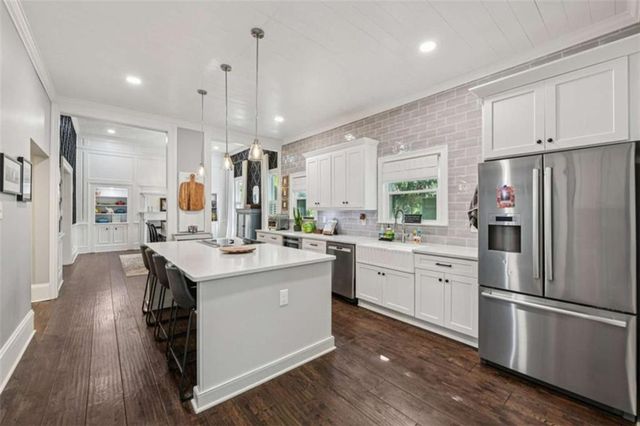 207 E Hightower Trail E, Social Circle, GA 30025