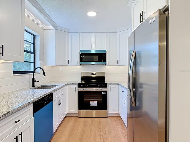 702 AVENUE A, Daytona Beach, FL 32117