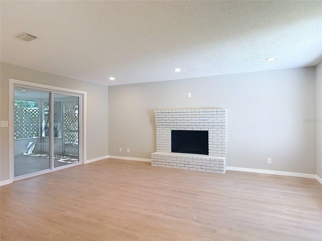 702 AVENUE A, Daytona Beach, FL 32117
