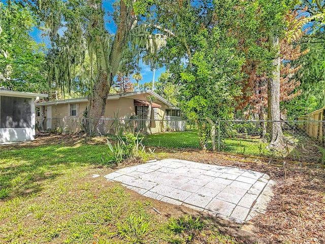 702 AVENUE A, Daytona Beach, FL 32117