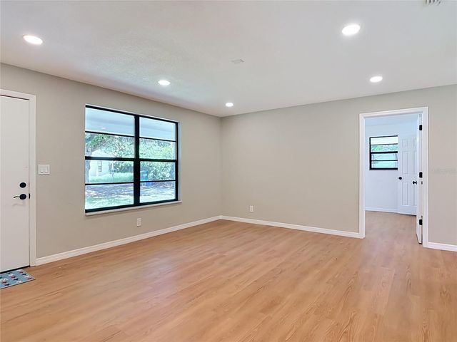 702 AVENUE A, Daytona Beach, FL 32117