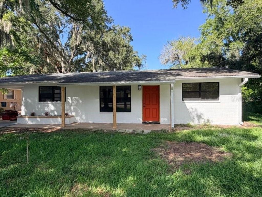 702 AVENUE A, Daytona Beach, FL 32117