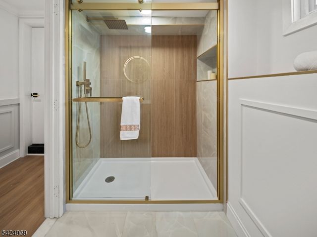 22 Radburn Rd, Fair Lawn Boro, NJ 07410