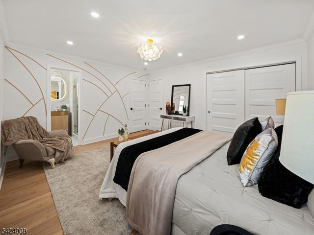 22 Radburn Rd, Fair Lawn Boro, NJ 07410