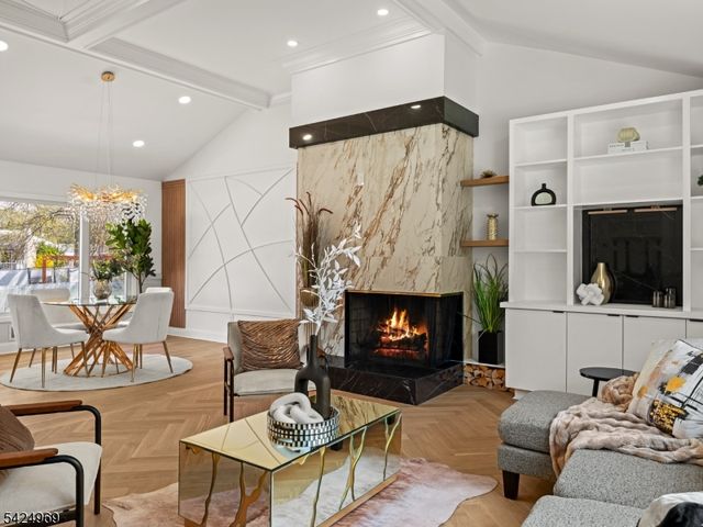 22 Radburn Rd, Fair Lawn Boro, NJ 07410