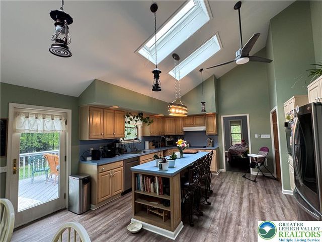 462 Plane Street, Weatherly Boro, PA 18255