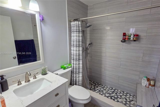 3377 NW 198th Ter, Miami Gardens, FL 33056
