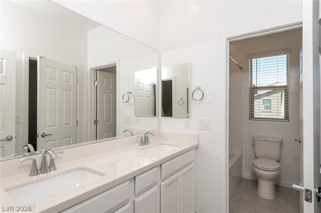12397 Shoreline Echo Avenue, Las Vegas, NV 89138