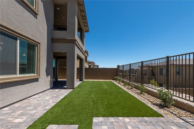 12397 Shoreline Echo Avenue, Las Vegas, NV 89138