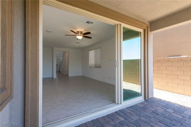 12397 Shoreline Echo Avenue, Las Vegas, NV 89138
