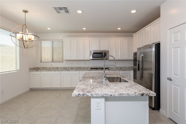 12397 Shoreline Echo Avenue, Las Vegas, NV 89138