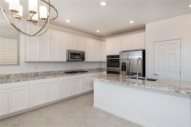 12397 Shoreline Echo Avenue, Las Vegas, NV 89138
