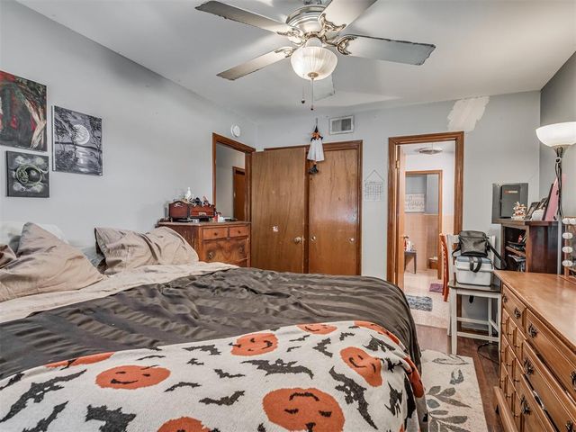 525 Brookside Terrace, Moore, OK 73160