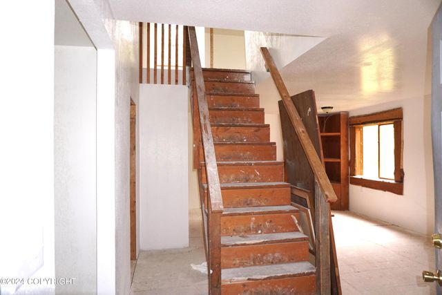 44725 S Bernadette Street, Talkeetna, AK 99676