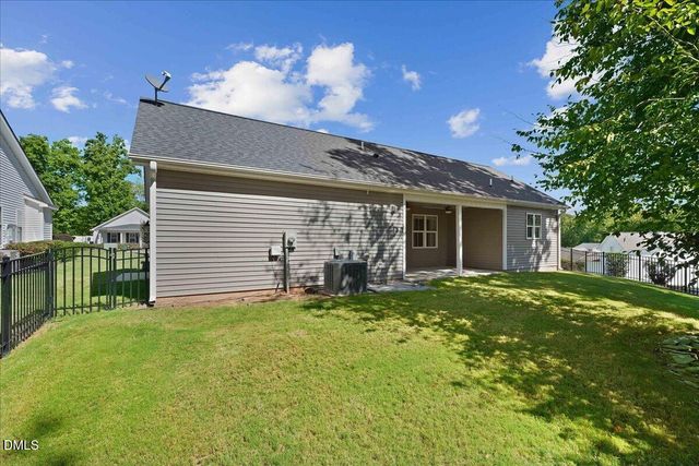 414 Ashley Wds Court, Clayton, NC 27527