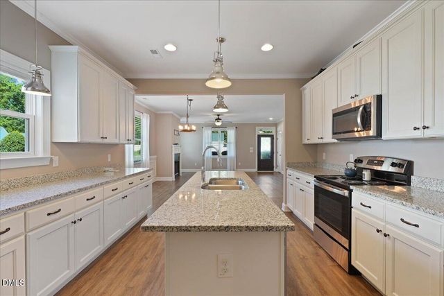 414 Ashley Wds Court, Clayton, NC 27527
