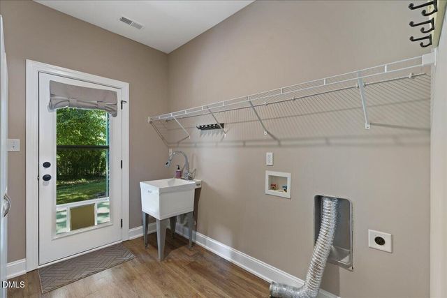 414 Ashley Wds Court, Clayton, NC 27527