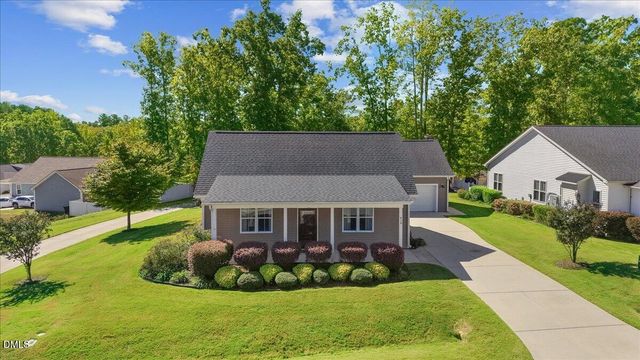 414 Ashley Wds Court, Clayton, NC 27527