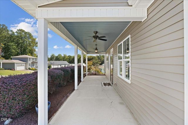 414 Ashley Wds Court, Clayton, NC 27527