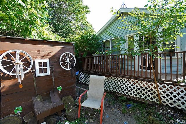 211 East Street, Buffalo, NY 14207