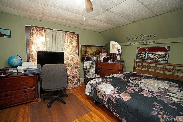 211 East Street, Buffalo, NY 14207
