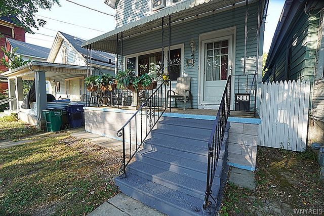 211 East Street, Buffalo, NY 14207