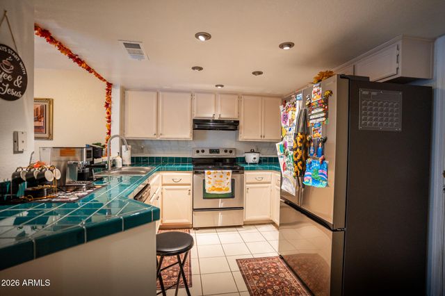 8619 N SHADOW Lane, Peoria, AZ 85345