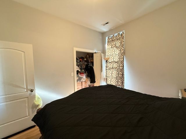 2815 W 25th Street, Chicago, IL 60623