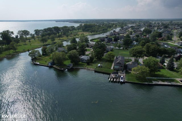 37384 Lakeshore Drive, Harrison Twp, MI 48045