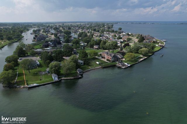 37384 Lakeshore Drive, Harrison Twp, MI 48045