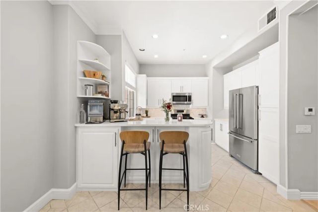 4 Imperial Aisle, Irvine, CA 92606