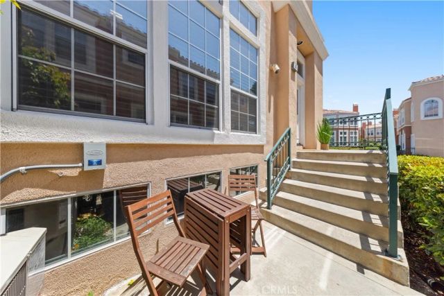 4 Imperial Aisle, Irvine, CA 92606